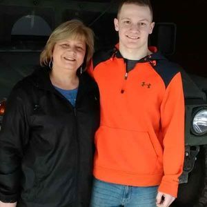 Meet your Posher, Debra